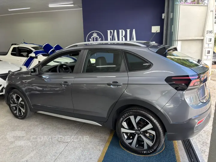 Nivus Highline 1.0 200 TSI Flex Aut.