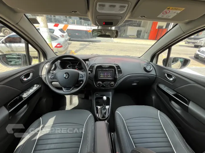 CAPTUR Intense 1.6 16V Flex 5p Aut.
