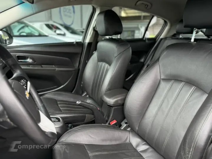 CRUZE LT 1.8 16V FlexPower 4p Aut.