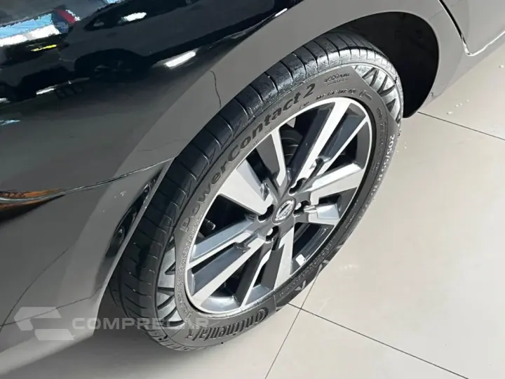 VERSA Advance 1.6 16V Flex Aut.