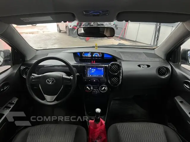 ETIOS HATCH - 1.3 X 16V 4P MANUAL