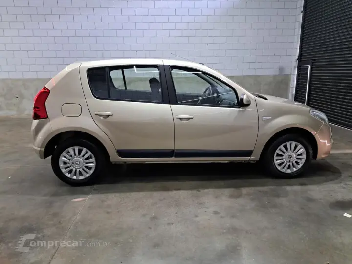 Sandero 1.6 PRIVILÉGE 16V FLEX 4P AUTOMÁTICO
