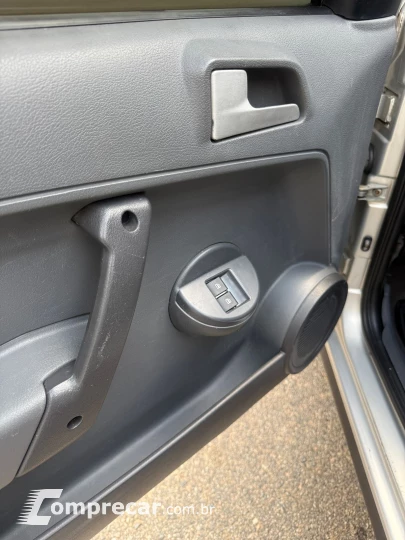 SAVEIRO 1.6 MI Surf CS 8V