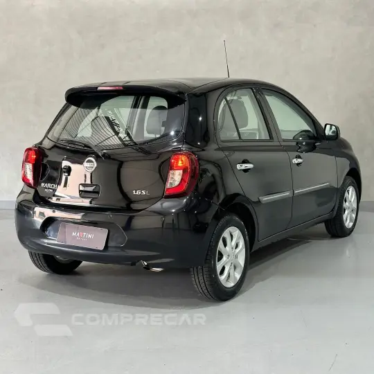 MARCH SL 1.6 16V Flex Fuel 5p