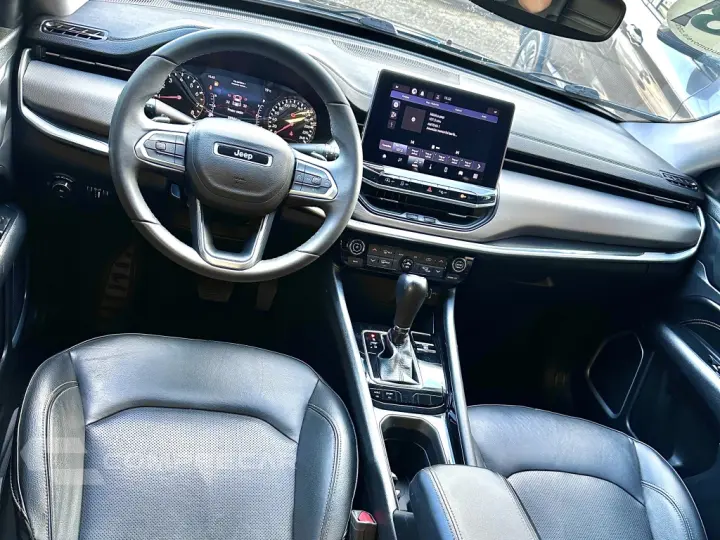 COMPASS 1.3 T270 TURBO FLEX LONGITUDE AT6