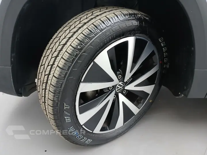 TAOS 1.4 250 TSI TOTAL FLEX HIGHLINE AUTOMÁTICO