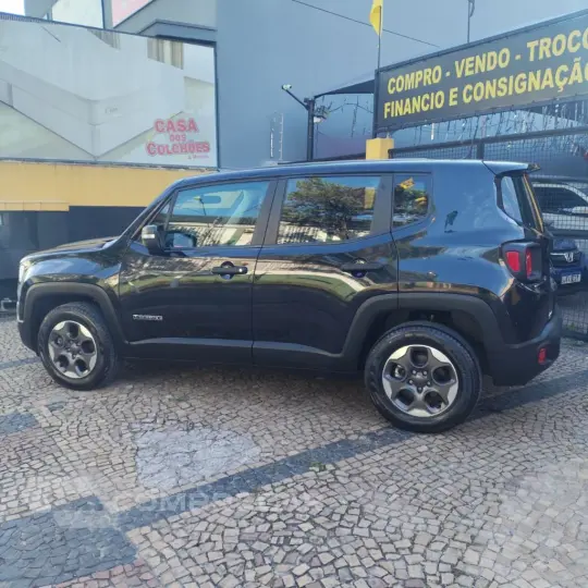 Renegade 1.8 4x2 Flex 16V Aut.