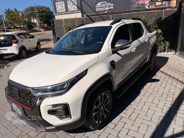STRADA 1.0 TURBO 200 FLEX ULTRA CD CVT