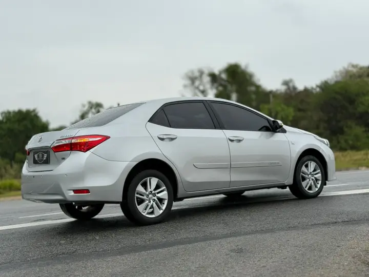 Corolla 1.8 GLi (Aut.)