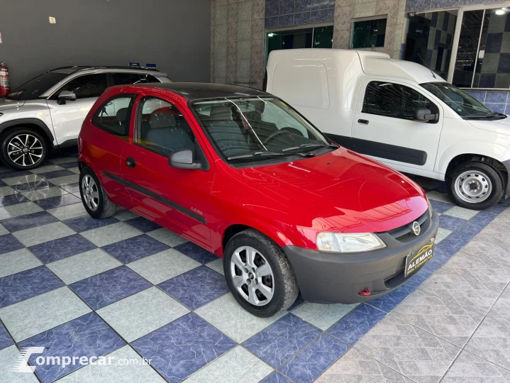 CELTA 1.0 MPFI Life 8V