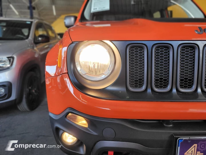 RENEGADE 2.0 16V Turbo Trailhawk 4X4