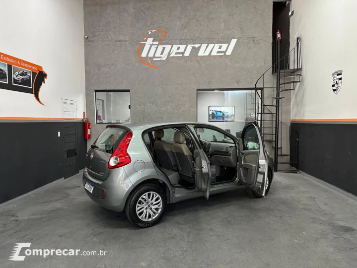 PALIO 1.6 MPI Essence 16V