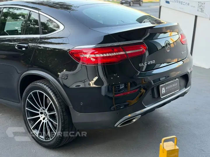 Glc 250 2.0 Cgi Gasolina Coupé 4Matic 9G-Tronic