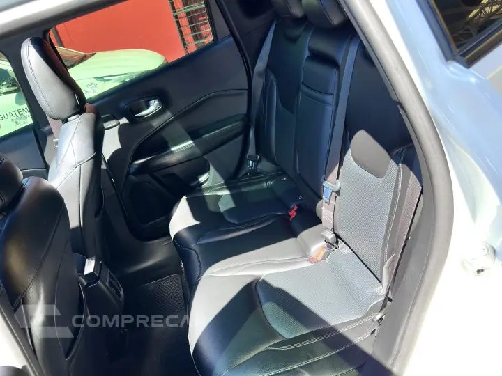 COMPASS 2.0 16V DIESEL S 4X4 AUTOMÁTICO