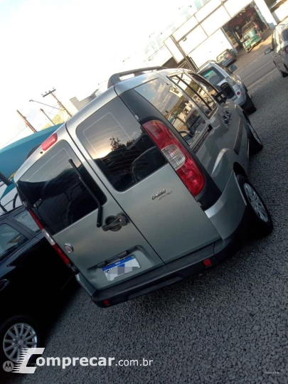 Doblo 1.8 16V 4P FLEX ESSENCE 7 LUGARES