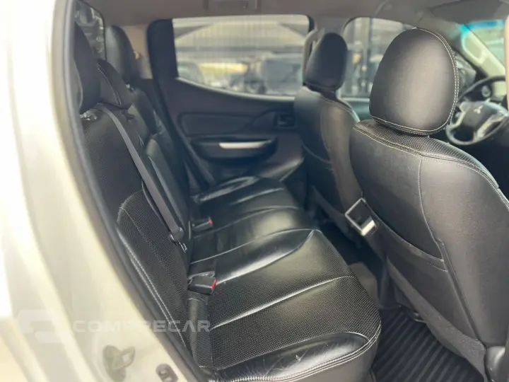 L200 TRITON 2.4 16V Turbo Sport GLX CD 4X4