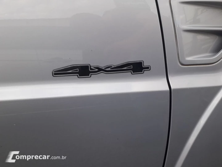 Pajero TR4 2.0 16V 4P 4X4 FLEX AUTOMÁTICO