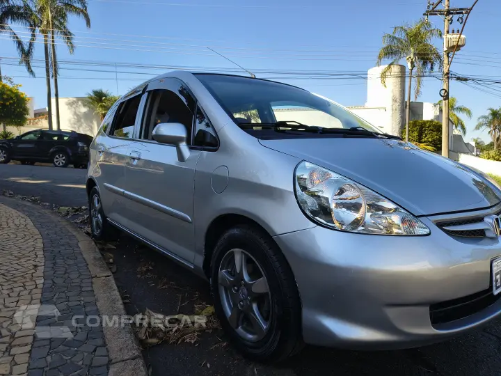 FIT 1.4 LX 16V