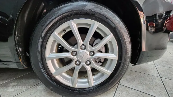 Lancer HL 2.0 16V 160cv Aut.