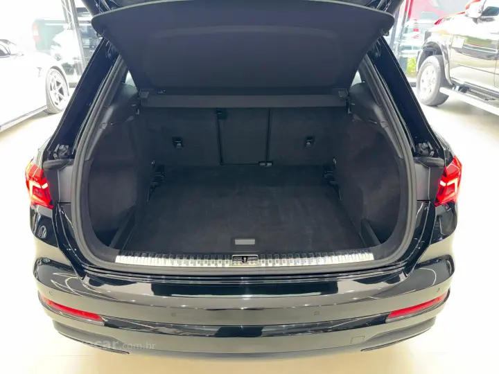 Q3 1.4 35 TFSI Black S Line S Tronic