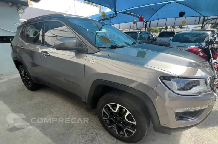 COMPASS 2.0 16V Trailhawk 4X4