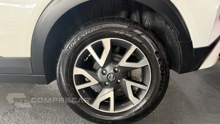 KICKS Sense 1.6 16V Flex Aut.