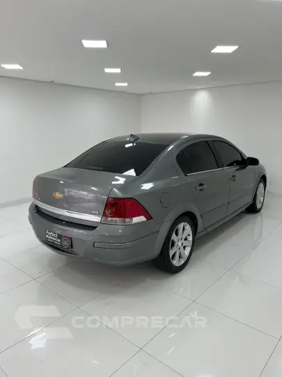 VECTRA 2.0 MPFI Elite 8V