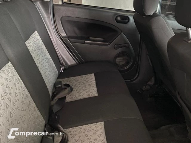 FIESTA SEDAN - 1.6 MPI SEDAN 8V 4P MANUAL