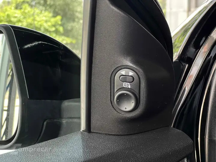 ONIX 1.4 MPFI LT 8V FLEX 4P MANUAL