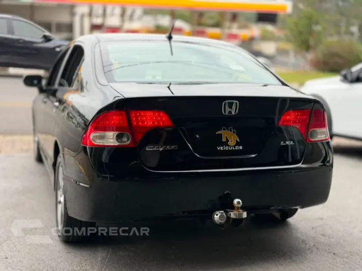 Civic Sedan LXS 1.8/1.8 Flex 16V Aut. 4p