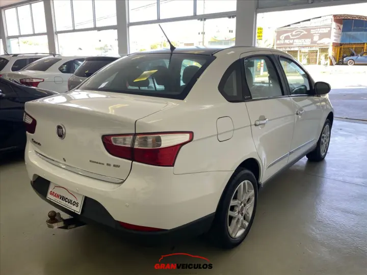 GRAND SIENA 1.6 MPI ESSENCE 16V FLEX 4P AUTOMATIZ