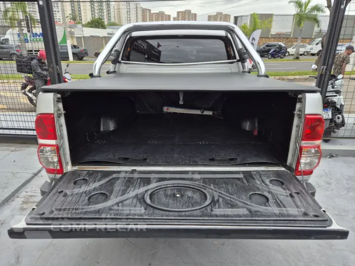 Hilux Caminhonete 3.0 16V 4P 4X4 SRV TURBO DIESEL CABINE DUP