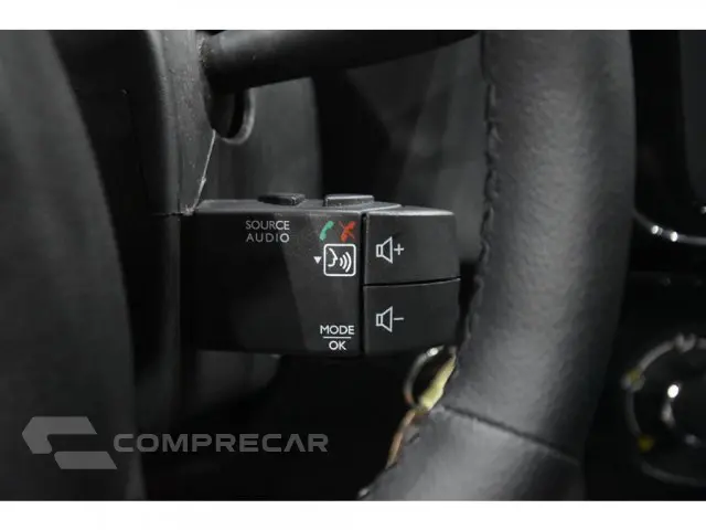 SANDERO - 1.0 12V SCE EXPRESSION 4P MANUAL