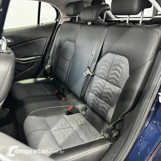 GLA 200 Style 1.6 TB 16V/Flex Aut.