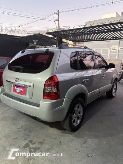 TUCSON 2.0 MPFI GLS Base 16V 143cv 2WD