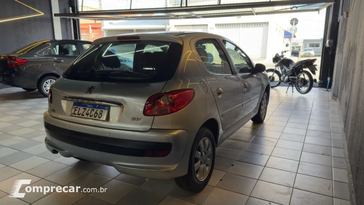 207 1.4 XR Sport 8V