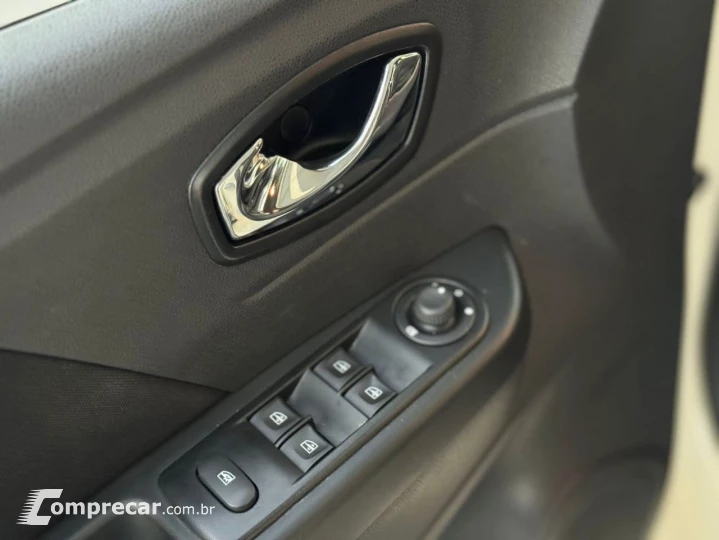 Captur 1.6 16V 4P SCE ZEN X-TRONIC AUTOMÁTICO CVT