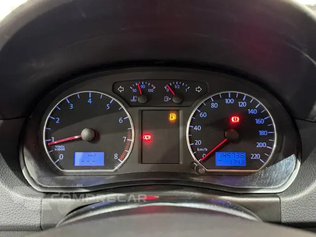 POLO SEDAN - 1.6 MI 8V 4P MANUAL