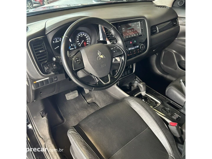 OUTLANDER 2.0 COMFORT 16V GASOLINA 4P AUTOMÁTICO