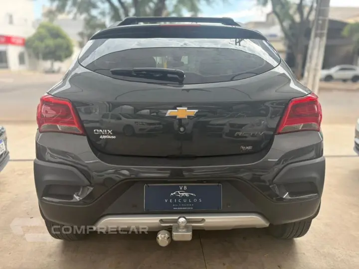 ONIX HATCH ACTIV 1.4 8V Flex 5p Mec.