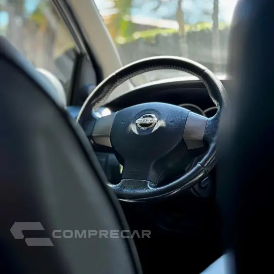 LIVINA 1.8 SL X-gear 16V