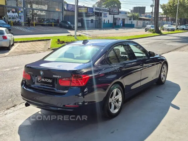 320i - 2.0 16V TURBO ACTIVE 4P AUTOMÁTICO