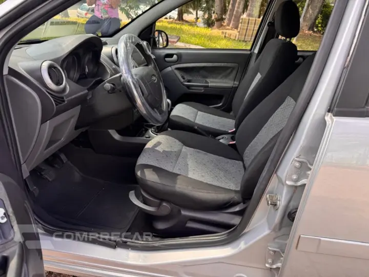 Fiesta 1.6 8V Flex/Class 1.6 8V Flex 5p