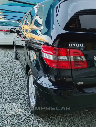 B 180 1.7 4P AUTOMÁTICO