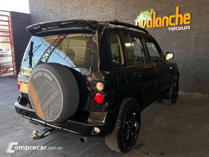 PAJERO TR4 2.0 4X4 16V 140CV FLEX 4P AUTOMÁTICO