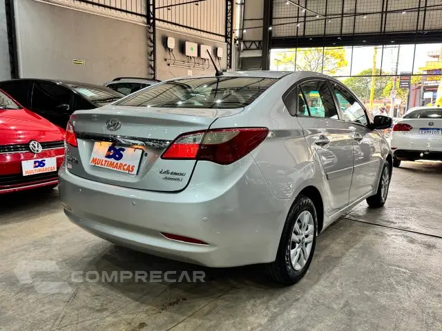 HB20S - 1.6 COMFORT PLUS 16V 4P AUTOMÁTICO