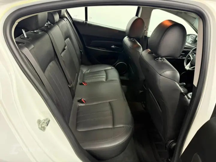 CRUZE LT 1.8 16V FlexPower 4p Aut.