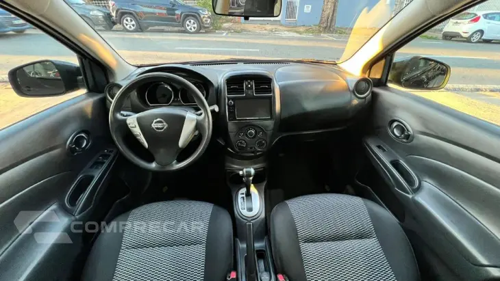 VERSA Special Ed. 1.6 16V FlexStart Aut.