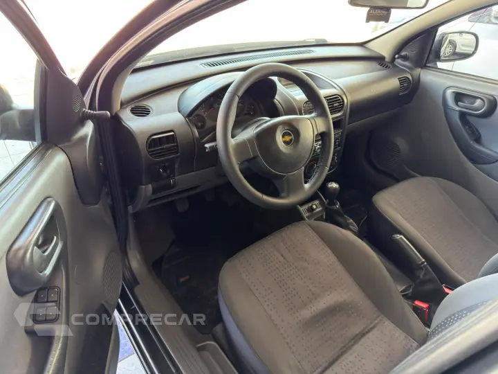 CORSA 1.0 MPFI Maxx Sedan 8V
