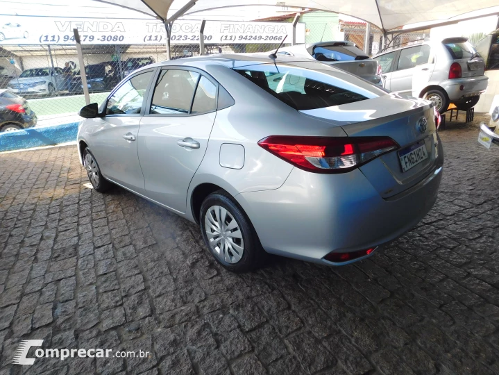 YARIS 1.5 16V Sedan XL Live
